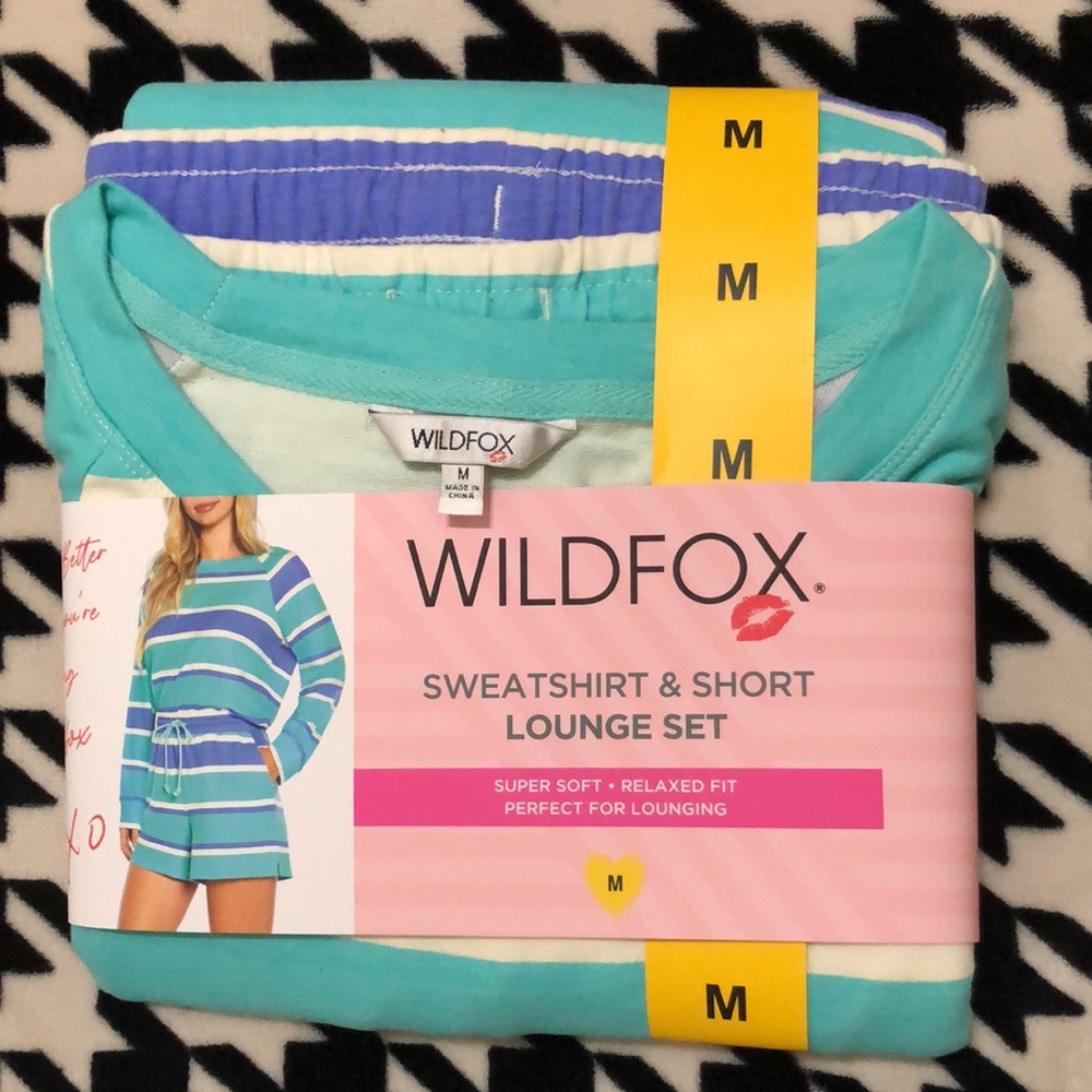 π¦HOST PICK!π¦Wildfox Loungewear Set - Picture 2 of 10